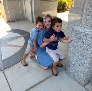 Meet your Posher, Ashley